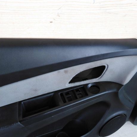 obsivka-dveri-chevrolet-cruze-pac-art-99329-big-7