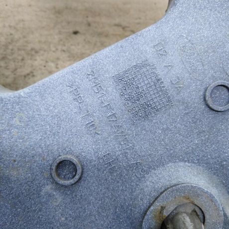 kronstein-levyi-zadnego-bampera-ford-focus-i-art-99344-big-5