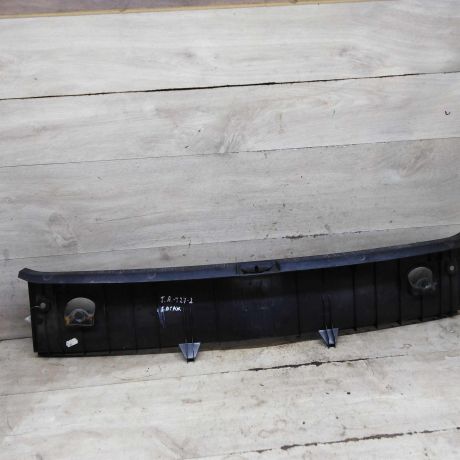 nakladka-obsivka-bagaznika-toyota-avensis-iii-art-99642-big-2