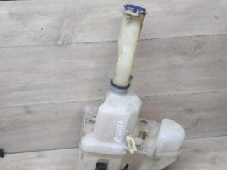 bacok-omyvatelia-lobovogo-stekla-volvo-s80-art-99666