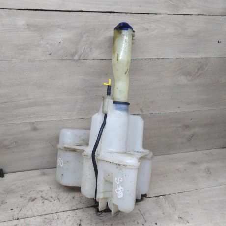 bacok-omyvatelia-lobovogo-stekla-volvo-s80-art-99666-big-6