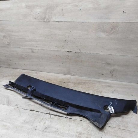 dekorativnaia-nakladka-zabo-dozdevik-vodootvodiashhii-shhitok-levaia-skoda-octavia-i-a4-art-99886-big-0