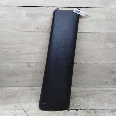 obsivka-stoiki-salona-pravaia-sredniaia-skoda-octavia-i-a4-art-99926-big-0