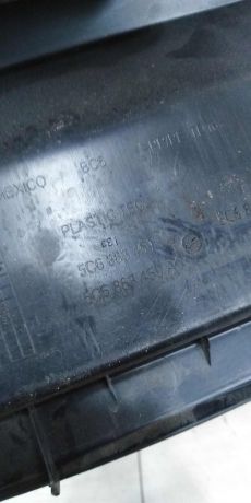 obsivka-bagaznika-nakladka-volkswagen-jetta-vi-art-100880-big-2