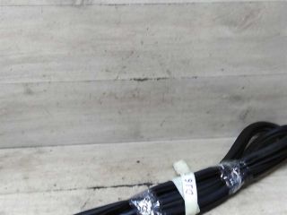 uplotnitel-dveri-perednii-pravyi-volkswagen-jetta-vi-art-100973