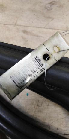 uplotnitel-dveri-perednii-pravyi-volkswagen-jetta-vi-art-100973-big-3