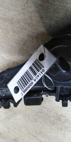 kreplenie-zadnego-bampera-pravyi-volkswagen-jetta-vi-art-101107-big-3