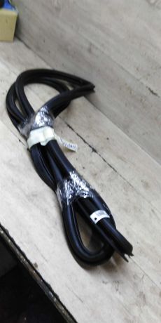 uplotnitel-dveri-perednii-levyi-volkswagen-jetta-vi-art-101140-big-4