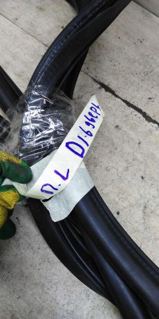 uplotnitel-dveri-perednii-levyi-volkswagen-jetta-vi-art-101140-big-2