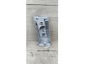 obsivka-salona-nakladka-pravaia-na-sredniuiu-stoiku-volkswagen-jetta-vi-art-101164-small-4