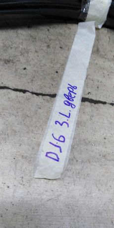 uplotnitel-dveri-zadnii-levyi-volkswagen-jetta-vi-art-101348-big-1