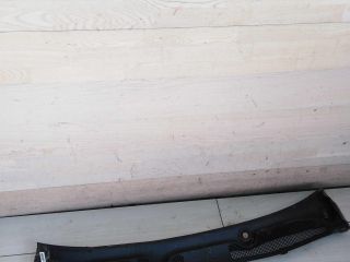 dekorativnaia-nakladka-zabo-dozdevik-vodootvodiashhii-shhitok-renault-fluence-i-art-101536