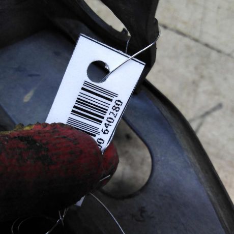 nakladka-zagluski-dekorativnoi-nakladki-zabo-levaia-renault-fluence-i-art-101645-big-2