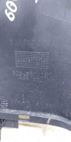 obsivka-srednei-stoiki-salona-nakladka-levaia-volkswagen-jetta-vi-art-101745-big-3