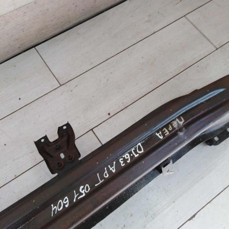 usilitel-perednego-bampera-volkswagen-jetta-vi-art-102011-big-5