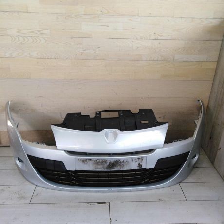 bamper-perednii-renault-megane-iii-art-102301-big-0