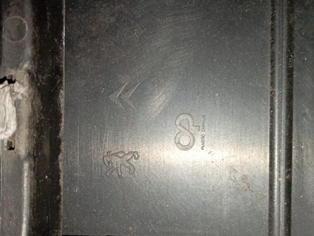 bamper-perednii-citroen-c4-art-102304-big-9