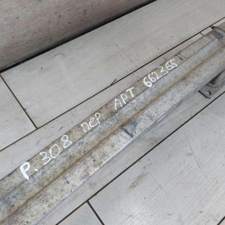 usilitel-perednego-bampera-peugeot-308-i-art-102368-big-5