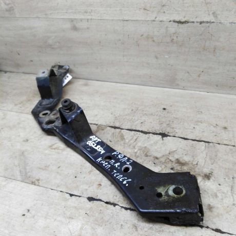 kronstein-krepleniia-perednii-pravyi-renault-fluence-i-art-102381-big-1