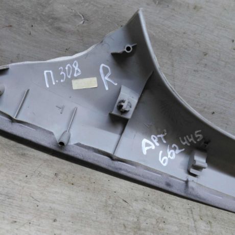 obsivka-stoiki-salona-nakladka-pravaia-peredniaia-peugeot-308-i-art-102577-big-1