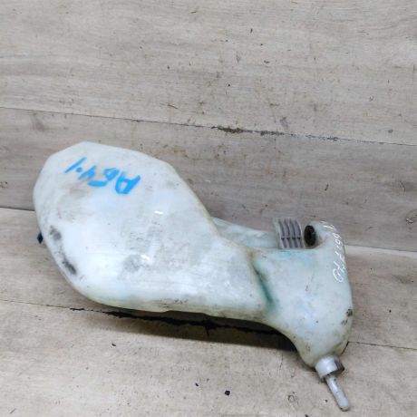 bacok-omyvatelia-lobovogo-stekla-audi-80-b4-art-102904-big-0