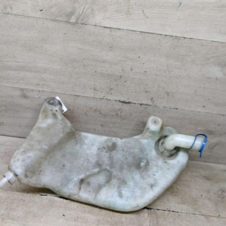 bacok-omyvatelia-lobovogo-stekla-audi-80-b4-art-102904-big-2