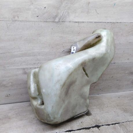 bacok-omyvatelia-lobovogo-stekla-audi-a6-c5-art-102909-big-3