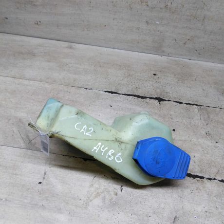 bacok-omyvatelia-lobovogo-stekla-audi-a4-b6-art-102918-big-3