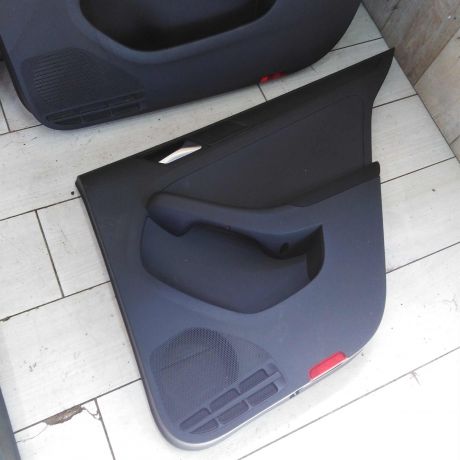 obsivka-dverei-volkswagen-jetta-vi-art-102987-big-3