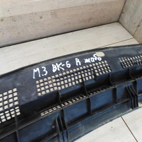 dekorativnaia-nakladka-zabo-dozdevik-vodootvodiashhii-shhitok-pravyi-mazda-3-bk-art-103312-big-2