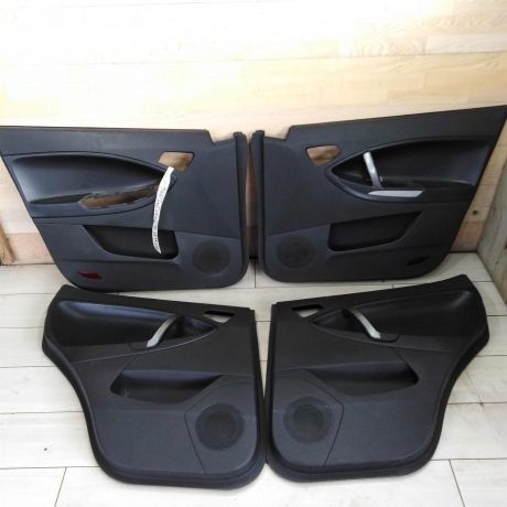 obsivka-dveri-komplekt-geely-emgrand-x7-art-103349-big-0