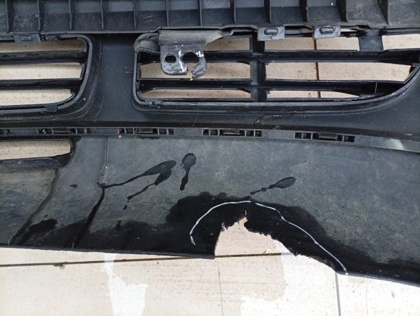 bamper-perednii-volkswagen-bora-defekty-na-foto-pod-omyvateli-far-art-104042-big-6