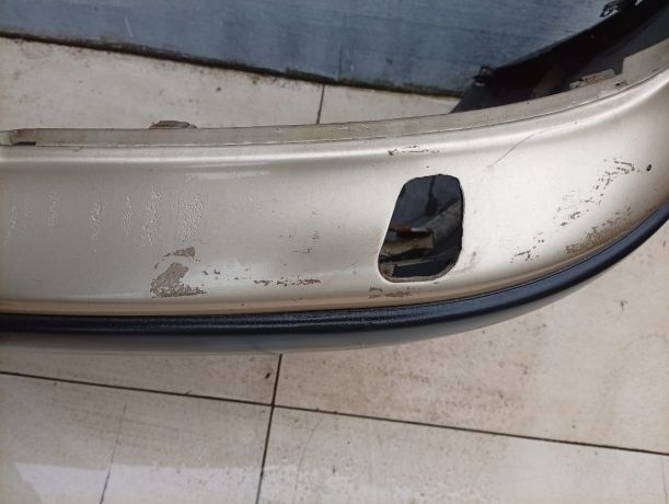 bamper-perednii-volkswagen-bora-defekty-na-foto-pod-omyvateli-far-art-104042-big-5