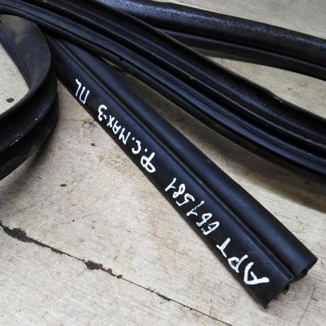 uplotnitel-dveri-perednii-levyi-ford-c-max-art-104687-big-2