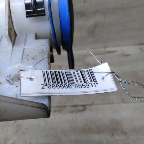 bacok-omyvatelia-stekla-volkswagen-jetta-vi-art-105256-big-1