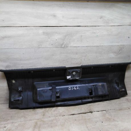 nakladka-bagaznika-obsivka-volkswagen-jetta-vi-art-105604-big-0