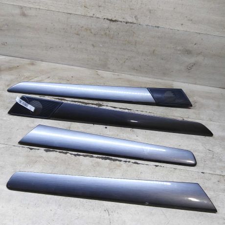 nakladka-na-obsivku-dveri-komplekt-volkswagen-jetta-vi-art-105717-big-1