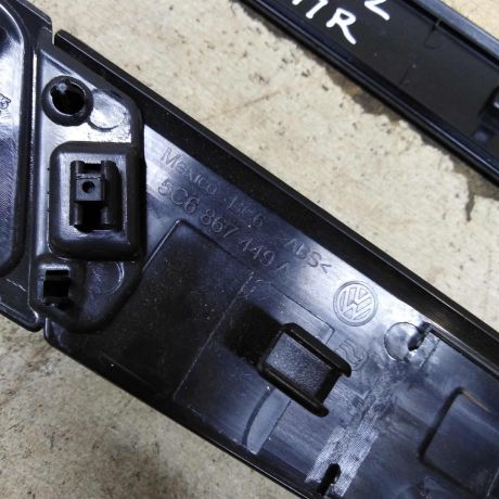 nakladka-na-obsivku-dveri-komplekt-volkswagen-jetta-vi-art-105717-big-7