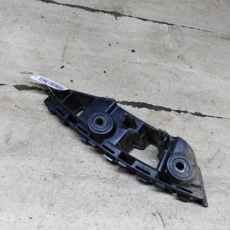 kronstein-krepleniia-perednego-bampera-levyi-volkswagen-jetta-vi-art-105718-big-0