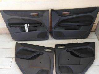 obsivka-dveri-ford-focus-2-komplekt-art-106351