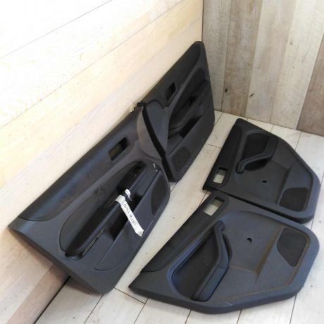 obsivka-dveri-ford-focus-2-komplekt-art-106351-big-4