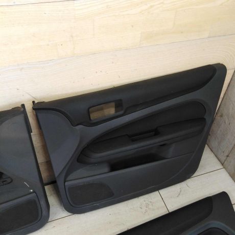 obsivka-dveri-ford-focus-2-komplekt-art-106351-big-1