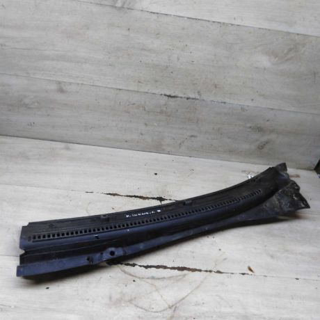 dekorativnaia-nakladka-zabo-dozdevik-vodootvodiashhii-shhitok-pravyi-kia-shuma-ii-kia-spectra-ii-art-107283-big-0