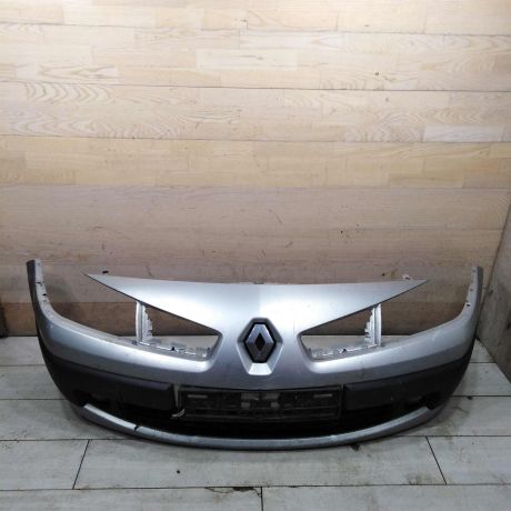 bamper-perednii-renault-megane-ii-rest-defekty-art-107385-big-0