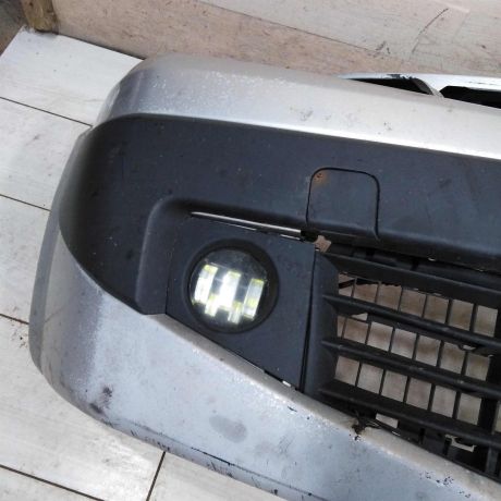 bamper-perednii-renault-megane-ii-rest-defekty-art-107385-big-9