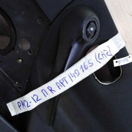 obsivka-dveri-peredniaia-pravaia-renault-megane-ii-art-107471-big-3