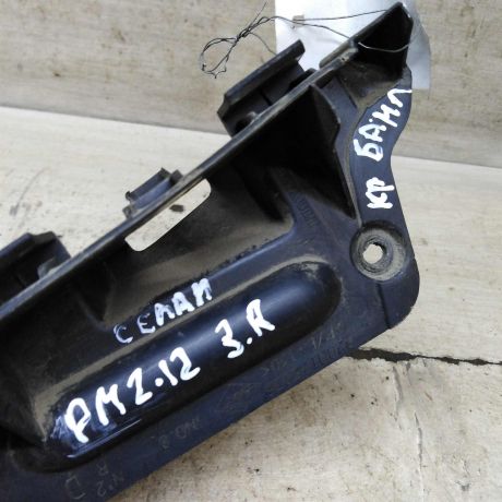 kronstein-zadnii-pravyi-bampera-renault-megane-ii-art-107628-big-4