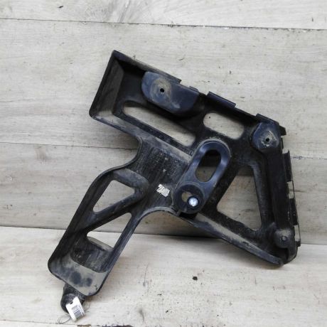 kronstein-krepleniia-bampera-zadnii-levyi-sedan-renault-megane-ii-art-107641-big-0