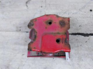 kronstein-pravyi-zadnego-usilitelia-bampera-toyota-corolla-x-e140-e150-art-107809