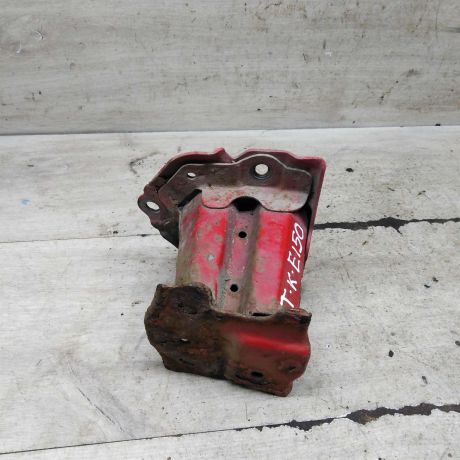 kronstein-levyi-zadnego-usilitelia-bampera-toyota-corolla-x-e140-e150-art-107810-big-0